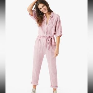 SOLD Xirena Theo Pink Gauzy Shortsleeve Tie Waist Jumpsuit